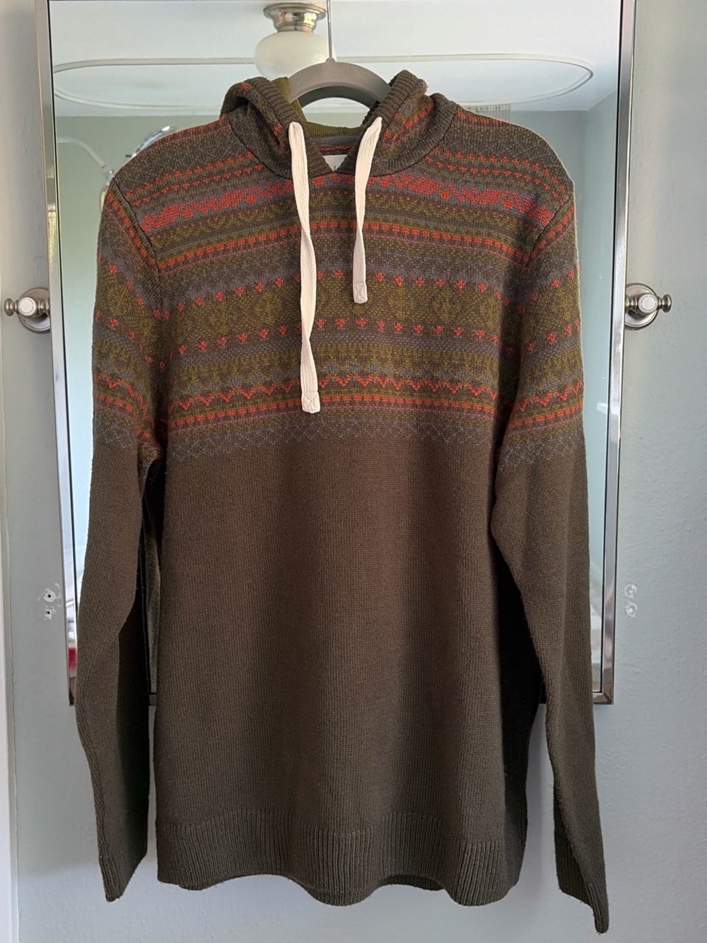 Saltrock greenish/brown and red geometric patterned knit sweater hoodie